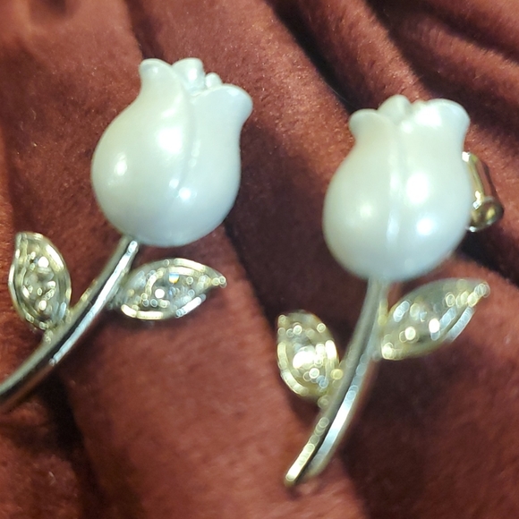 Tulip earrings - Picture 2 of 4